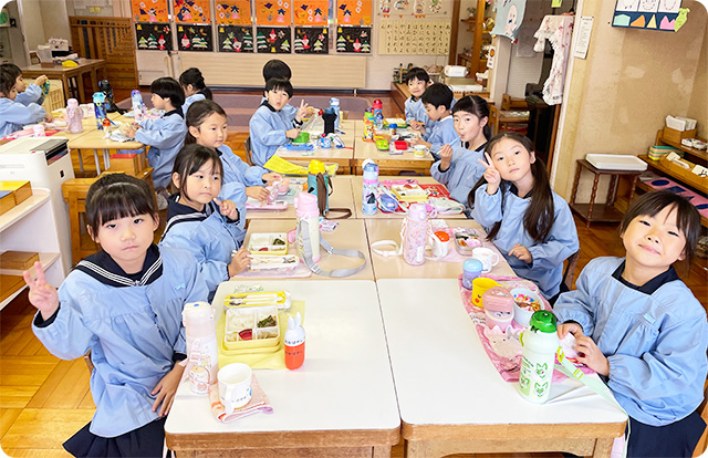 給食